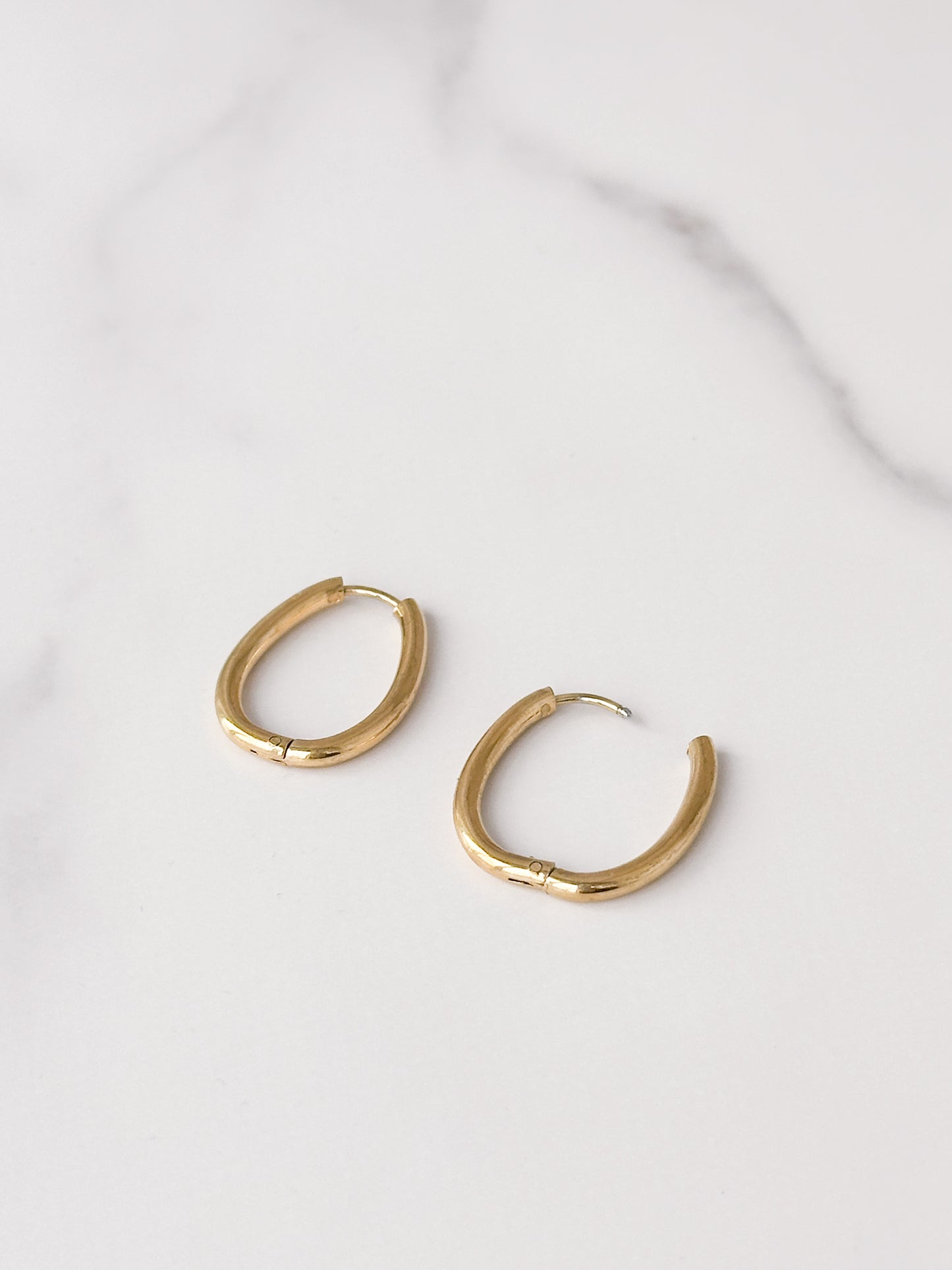 Calla Earrings